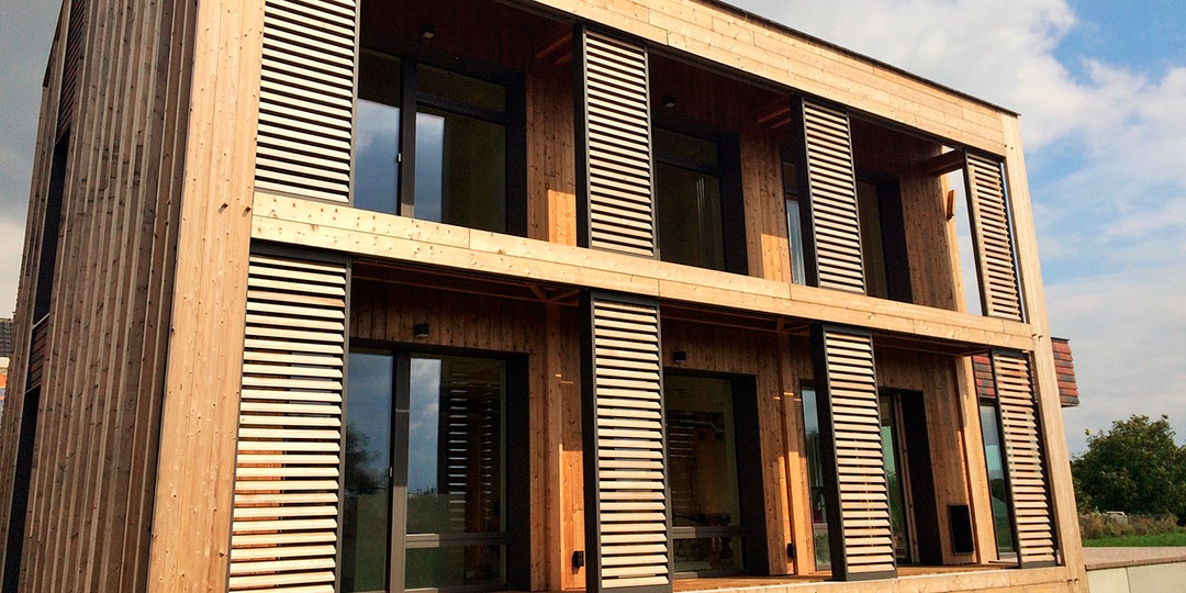 paneles correderos de lamas de protección solar